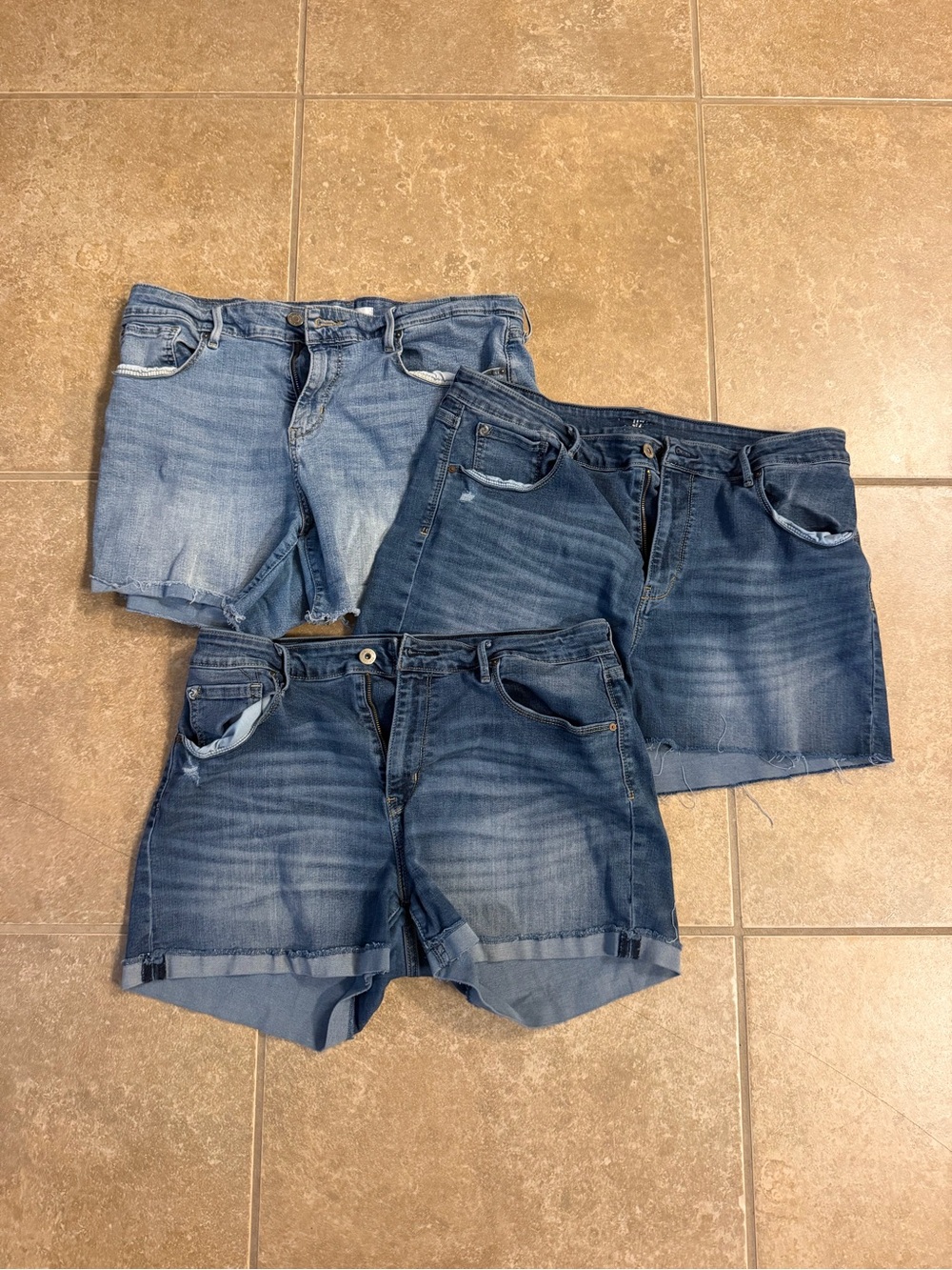 Women’s Levi Jean denim shorts bundle of 3, size 14
